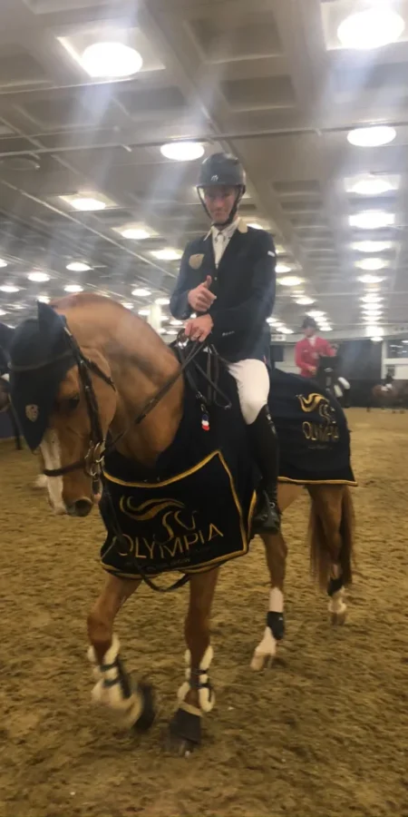 12_hs-sportpferde-siegerehrung-pferd-05